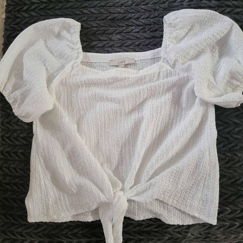 LOFT M White Textured Tie Front Top w/Square Neck/off Shoulder. Worn Once!